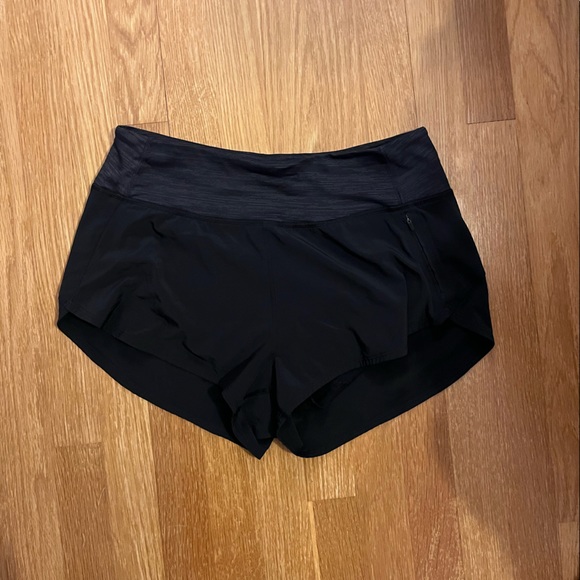 Outdoor Voices The Exercise Short 2.5” Short Black - Picture 2 of 7